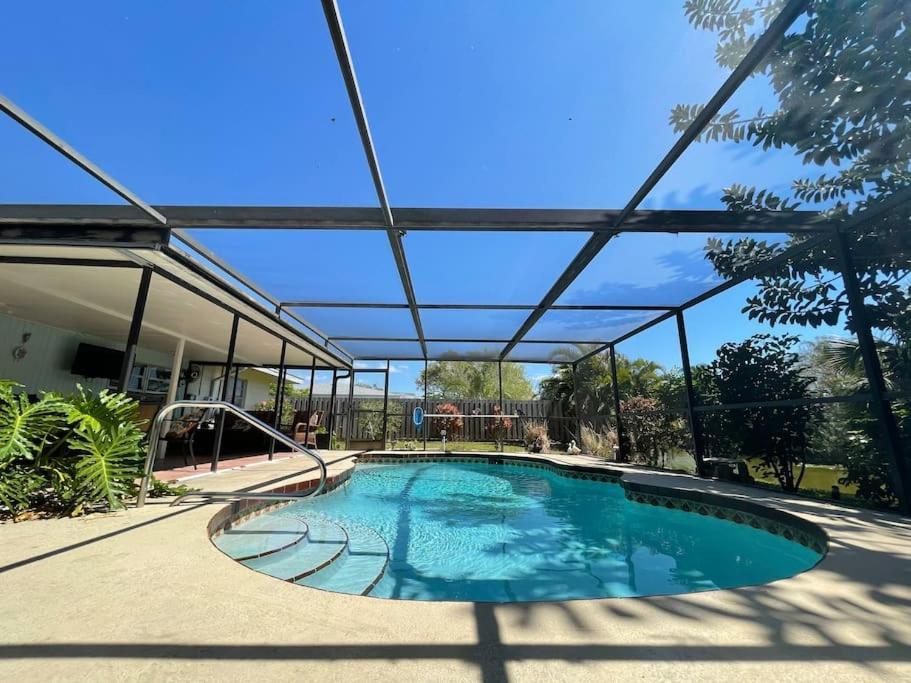 Rowena House 2Bd Den 2Bth Heated Pool Near Siesta Key Villa Sarasota Exterior photo
